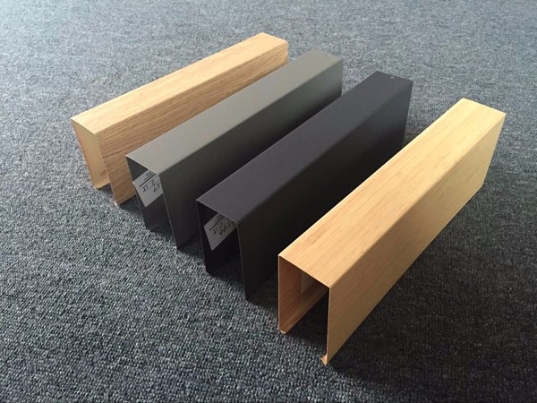 1588733537209435.jpg 木纹铝方通22.jpg