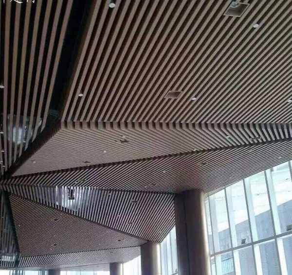 1588734594139478.jpg 木纹铝方通21.jpg